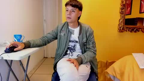 luckk_ online show from July 2026 01:57:01 AM