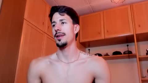 lucky_blue333 online show from May 2026 11:07:02 AM