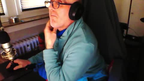        call me  Stefan online show from March 2026 01:27:02 PM