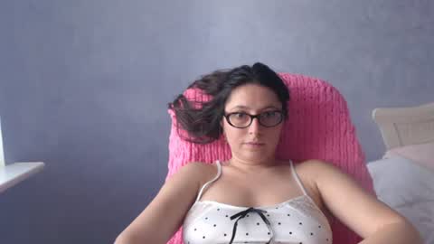Snapshot of luckylinda23 chatting on July 2026 11:28:02 AM luckylinda23 online show from July 2026 11:28:02 AM