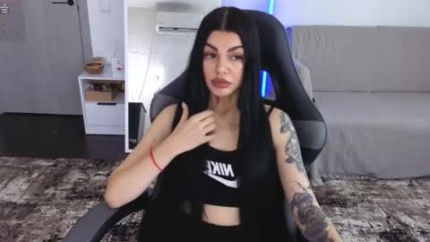 Monika online show from March 2026 08:32:02 AM