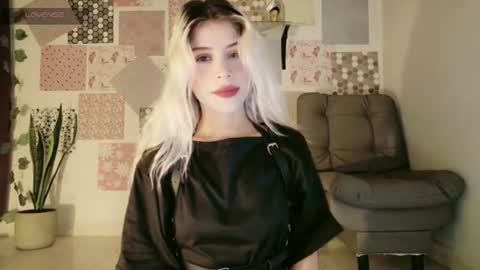 luckysapphire777 online show from June 2026 12:04:02 PM