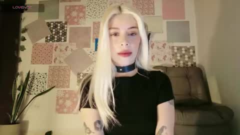 luckysapphire777 online show from July 2026 11:34:02 AM