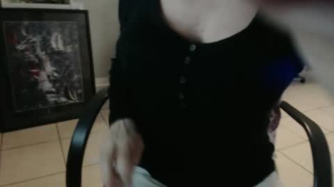 lucy_0000 online show from April 2026 02:14:01 AM