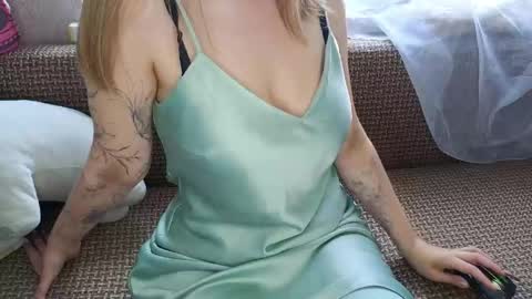Lucy online show from May 2026 03:47:02 AM