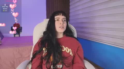 Sofia  online show from October 2025 05:43:01 PM