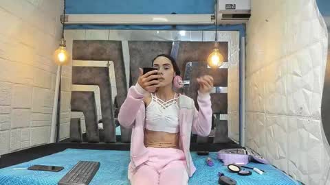 Lucy unlimit come back here  online show from March 2026 02:33:02 PM