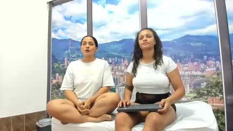lucyandbella online show from July 2026 04:19:02 AM