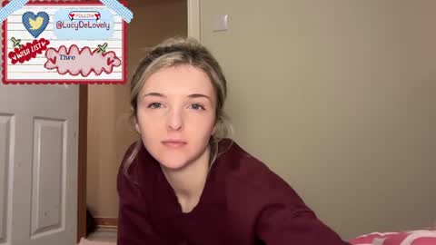Snapshot of lucydelovely chatting on June 2026 11:31:01 PM Lucy online show from June 2026 11:31:01 PM