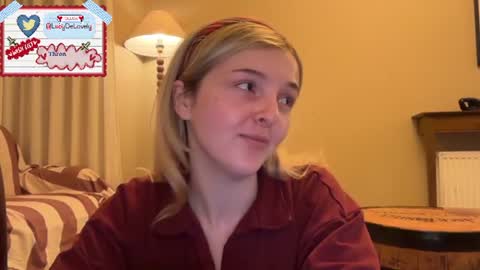 Snapshot of lucydelovely chatting on June 2026 11:39:01 PM Lucy online show from June 2026 11:39:01 PM