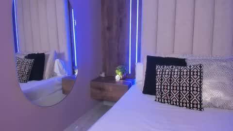 Lucy online show from January 2026 08:57:02 PM