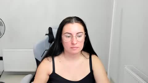 Lucy online show from June 2026 06:33:01 AM