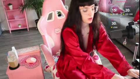 Lucy online show from March 2026 07:13:02 PM