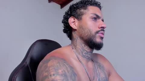 Luigi Vitale online show from March 2026 02:04:02 AM