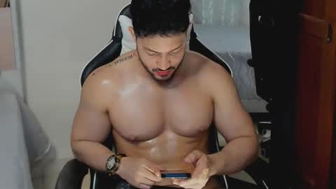 luis_baptista online show from October 2025 02:45:02 AM