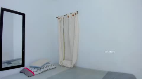   Luisa Fernanda  online show from February 2026 01:02:02 AM