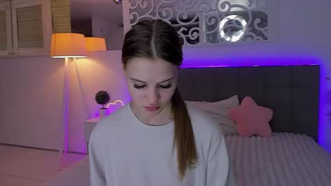 LuisaClover online show from June 2026 12:49:01 AM