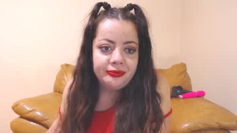 Cassie online show from December 2025 08:14:01 PM