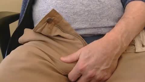 luke7711 online show from February 2026 07:33:02 PM