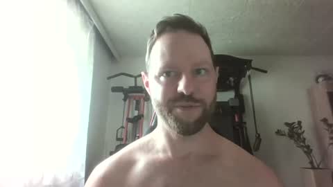 Snapshot of luke91_t chatting on July 2026 09:25:02 AM luke91_t online show from July 2026 09:25:02 AM