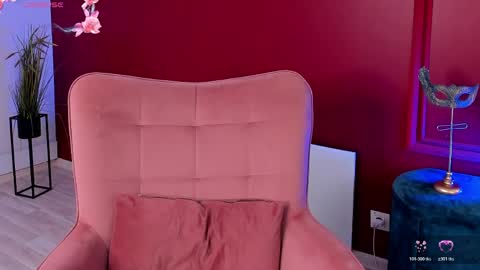 Cherie online show from April 2026 12:01:01 PM