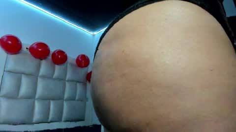 elizabeth online show from April 2026 04:07:02 PM