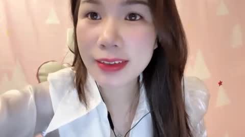 Luna online show from April 2026 04:13:02 PM