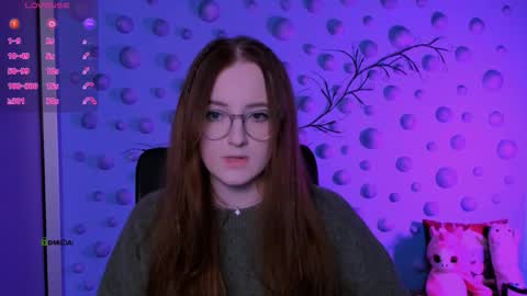 luna_berryy online show from February 2026 08:36:02 PM