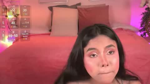 Lunita online show from March 2026 07:13:02 PM