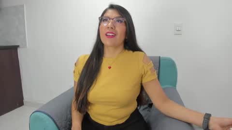 Snapshot of luna_dumont chatting on July 2026 11:05:02 AM luna online show from July 2026 11:05:02 AM