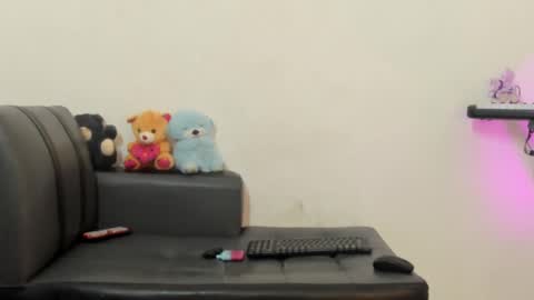  Luna Fioree  online show from November 2025 05:07:01 AM