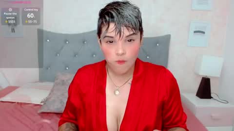 Luna  Karoll online show from December 2024 11:35:01 PM