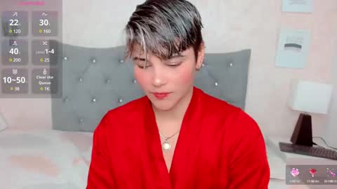 Luna  Karoll online show from December 2024 11:30:01 PM