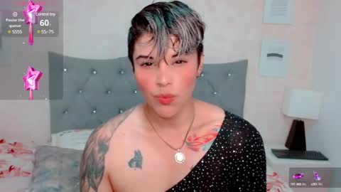 Luna  Karoll online show from December 2024 09:37:01 PM