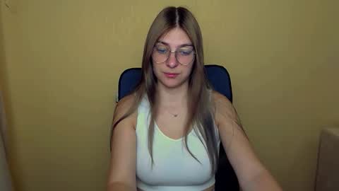 Luna online show from September 2025 08:47:01 AM