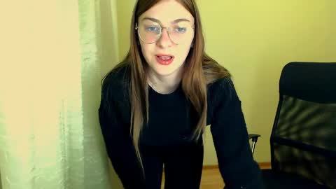 Snapshot of luna_lush_ chatting on May 2026 09:17:01 AM Luna online show from May 2026 09:17:01 AM