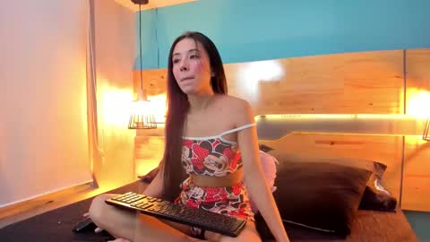 Luna Rosse  online show from March 2026 07:28:02 PM