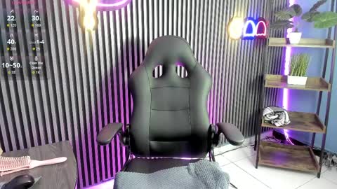 Luna Rosse  online show from April 2026 12:28:02 PM