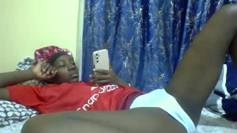 lunah_kitty online show from May 2026 06:40:02 AM