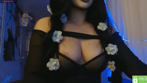 Luna  online show from June 2026 08:47:01 PM