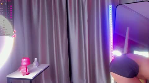 call me a pose striker  online show from June 2026 03:09:02 AM