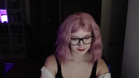 LunaXcherry online show from March 2026 05:39:02 PM