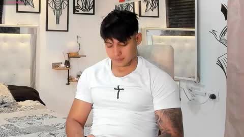 Lunay online show from September 2025 01:41:02 AM