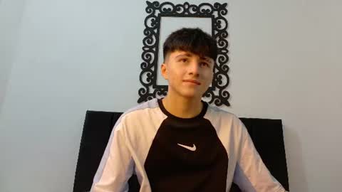 lunaydream online show from July 2026 03:03:02 PM