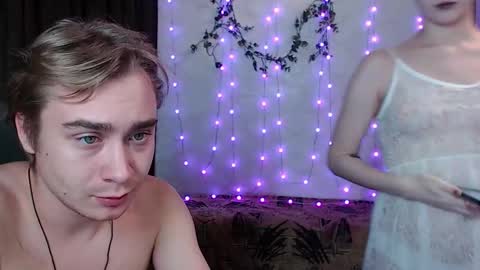 Snapshot of lust444money chatting on November 2025 12:43:02 AM lust444money online show from November 2025 12:43:02 AM