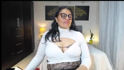 Angela 3 online show from May 2026 02:40:02 AM