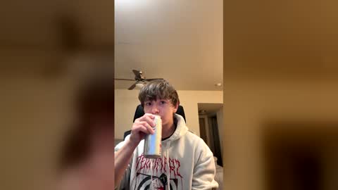 Snapshot of lustfullives chatting on January 2026 05:11:01 AM LustfulLives online show from January 2026 05:11:01 AM