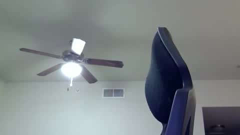 Snapshot of lustfullives chatting on April 2026 08:20:02 AM LustfulLives online show from April 2026 08:20:02 AM