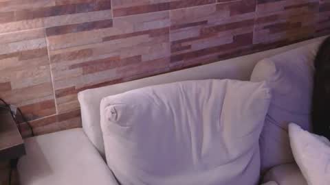 lustonfan online show from April 2026 02:03:01 AM