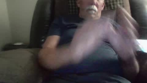 luv269er online show from April 2026 06:51:01 AM